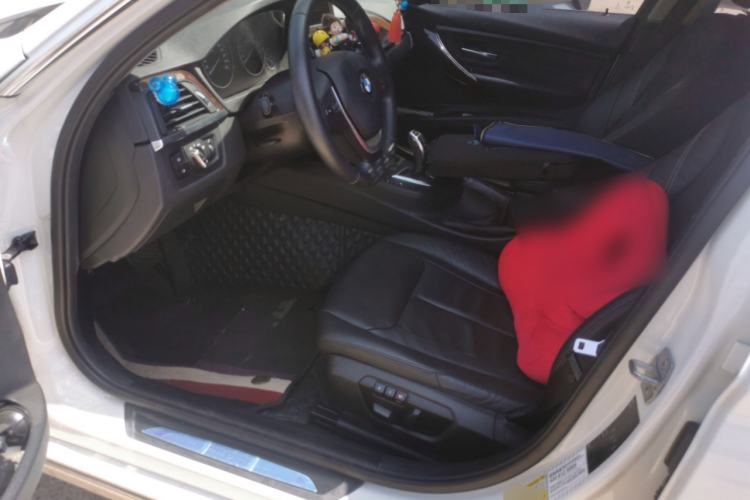 Used BMW 3 Series 2015 320Li Luxury Design Package Driver Seat