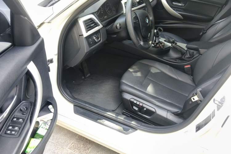 Used BMW 3 Series 2015 320Li Fashion Model Driver Seat