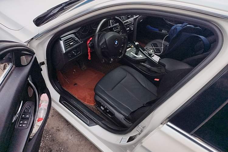 Used BMW 3 Series 2015 320Li Fashion Model Driver Seat