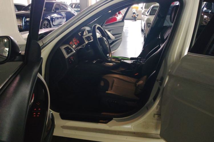 Used BMW 3 Series 2015 320Li Luxury Edition Fashion Model Driver Seat