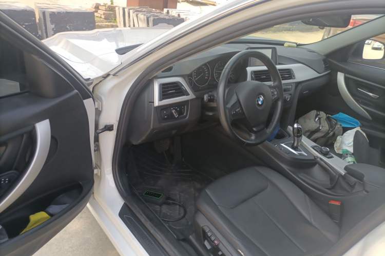 Used BMW 3 Series 2015 316Li Fashion Model Driver Seat