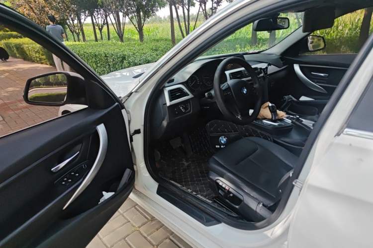 Used BMW 3 Series 2015 316Li Fashion Model Driver Seat