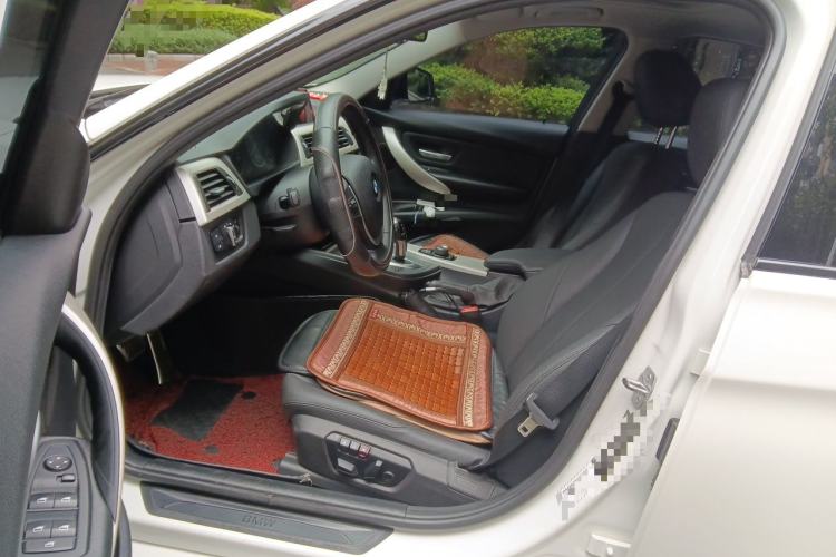 Used BMW 3 Series 2015 320i Luxury Edition Sports Design Package Driver Seat