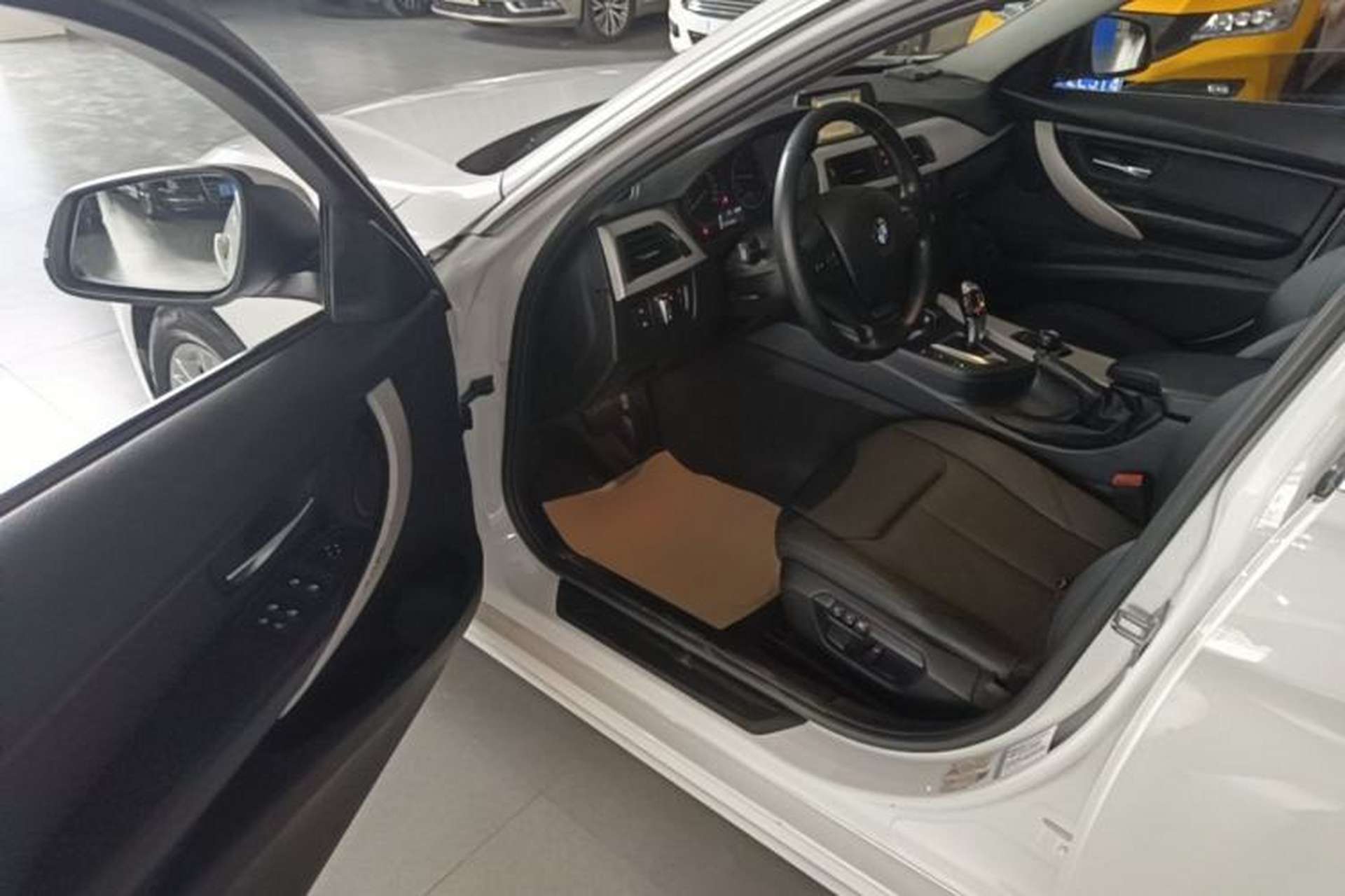 Used BMW 3 Series 2015 320Li Luxury Edition Fashion Model Driver Seat