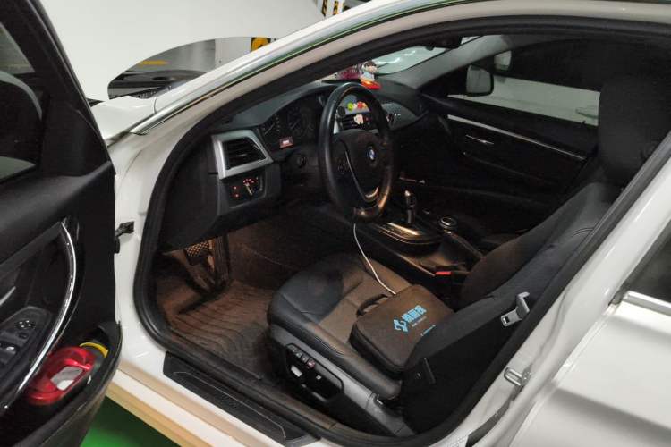 Used BMW 3 Series 2015 316Li Fashion Model Driver Seat