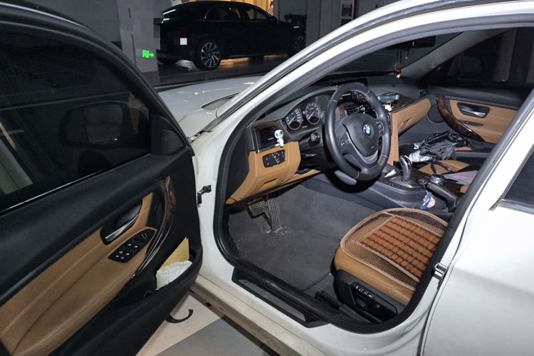 Used BMW 3 Series 2015 320Li Luxury Design Package Premium Edition Driver Seat