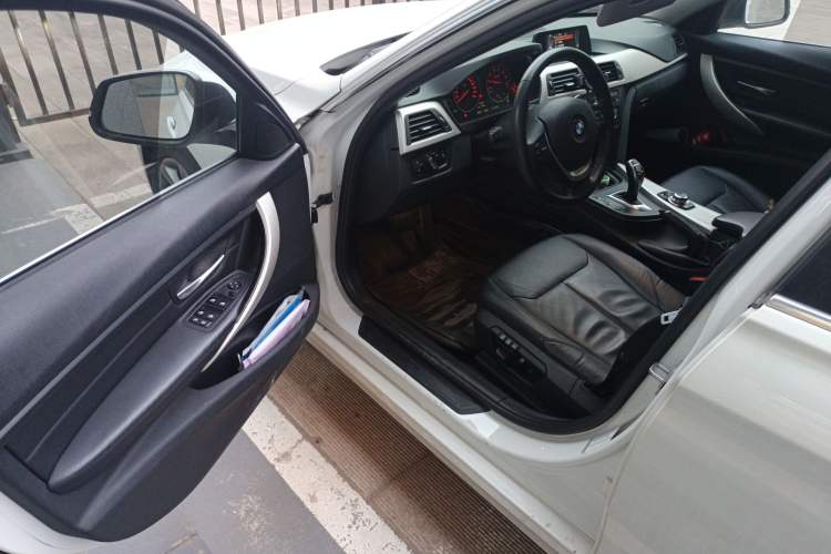 Used BMW 3 Series 2015 328Li Fashion Model Driver Seat