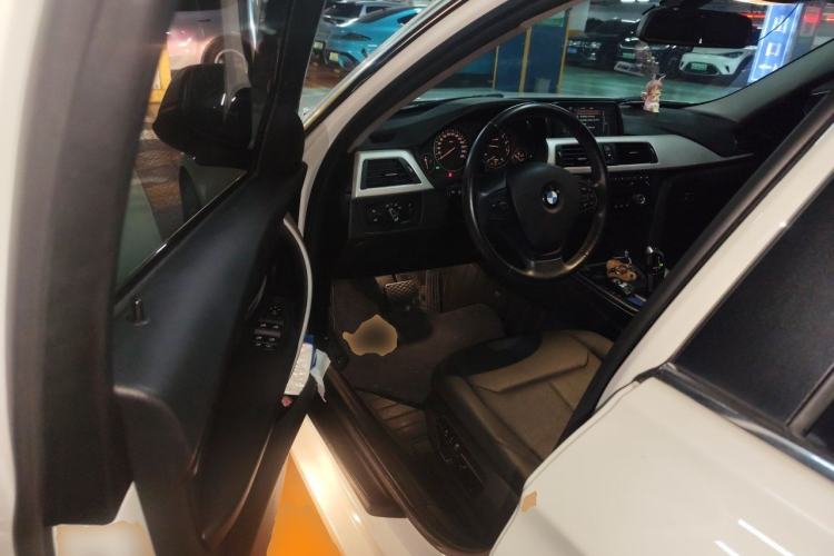 Used BMW 3 Series 2015 320Li Luxury Edition Fashion Model Driver Seat