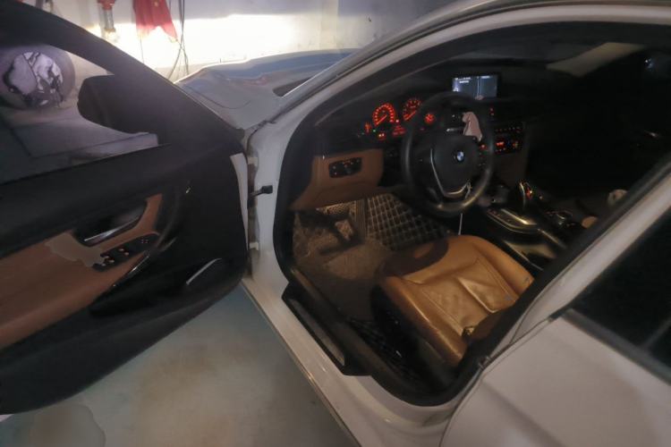 Used BMW 3 Series 2015 320Li Luxury Design Package Driver Seat