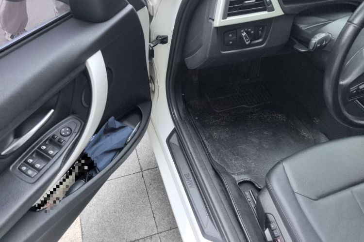 Used BMW 3 Series 2015 320Li Luxury Edition Fashion Model Driver Seat