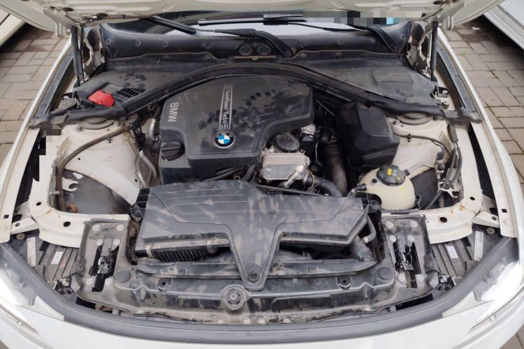 Used BMW 3 Series 2015 328i Sport Design Package Engine Bay