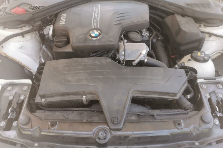 Used BMW 3 Series 2015 320Li Luxury Design Package Engine Bay