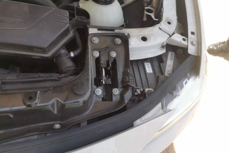Used BMW 3 Series 2015 320Li Luxury Design Package Engine Bay Left