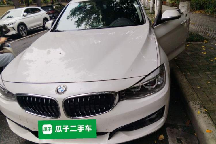 Used BMW 3 Series 2015 320i Sport Design Package Engine Bay Left