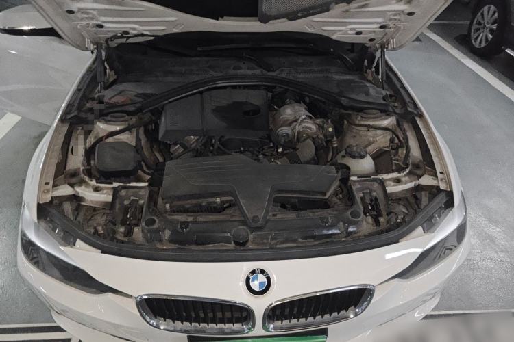 Used BMW 3 Series 2015 316i Active Edition Engine Bay