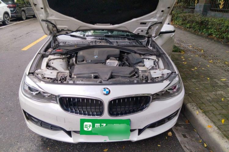 Used BMW 3 Series 2015 320i Sport Design Package Engine Bay