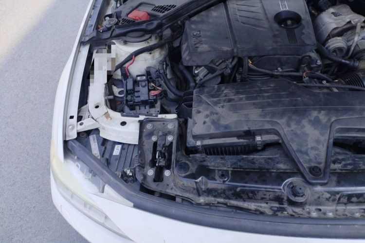 Used BMW 3 Series 2015 316Li Fashion Model Engine Bay Right