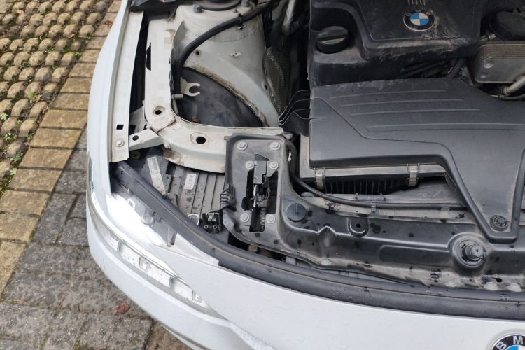 Used BMW 3 Series 2015 320Li Luxury Edition Fashion Model Engine Bay Right