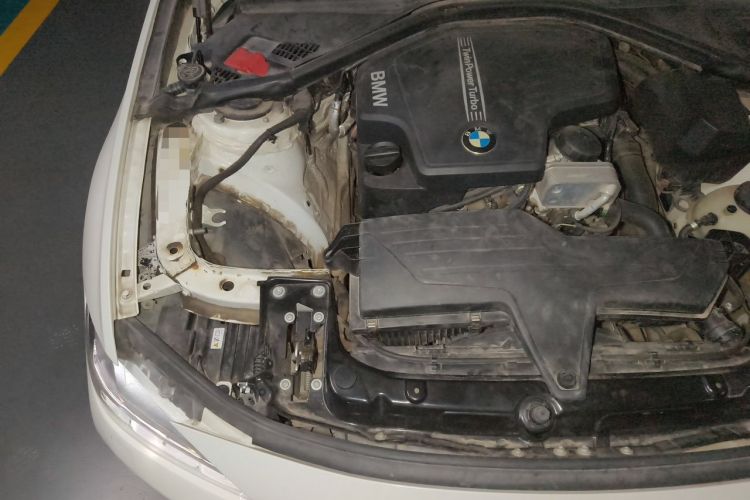 Used BMW 3 Series 2015 320Li Fashion Model Engine Bay Right