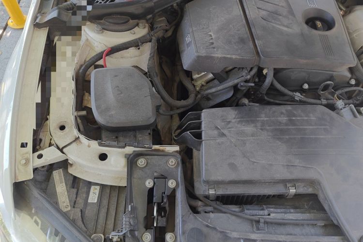 Used BMW 3 Series 2015 316i Sport Design Package Engine Bay Right