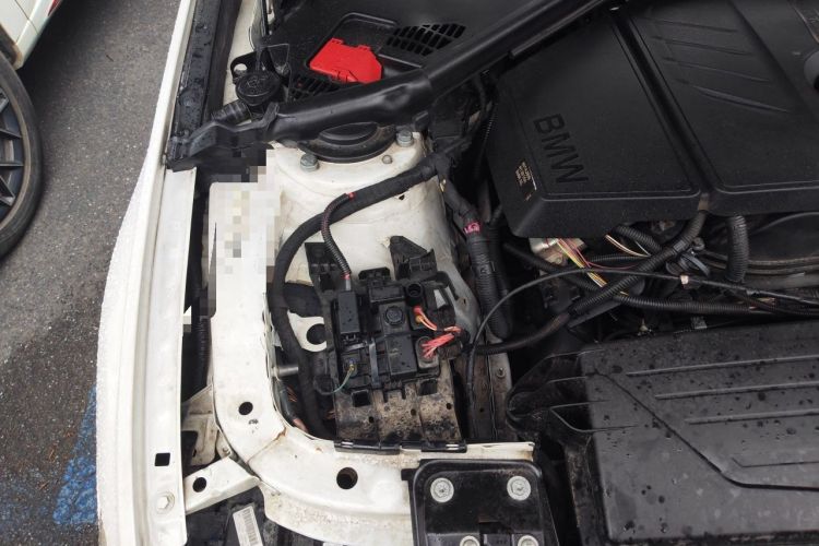 Used BMW 3 Series 2015 316Li Fashion Model Engine Bay Right