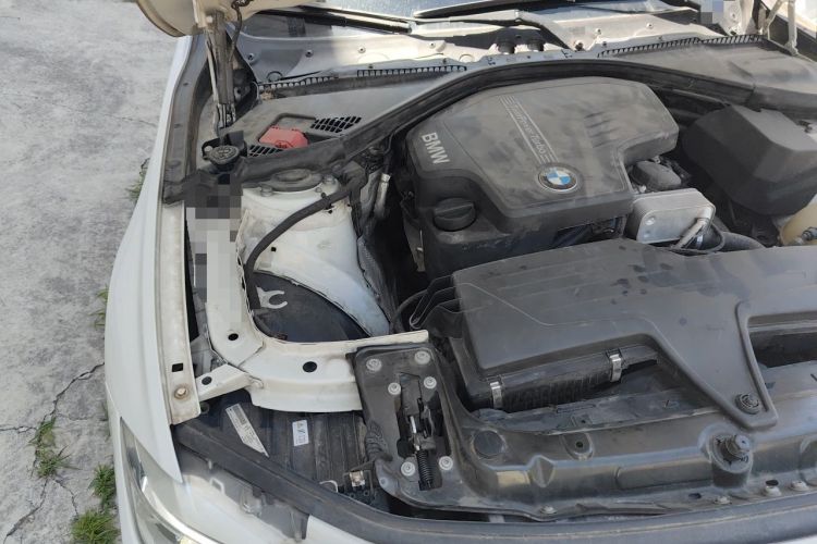 Used BMW 3 Series 2015 320Li Fashion Model Engine Bay Right