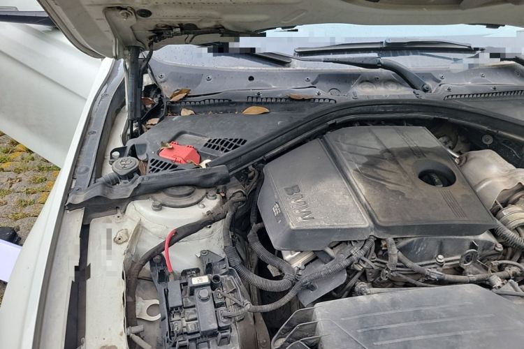 Used BMW 3 Series 2015 316i Active Edition Engine Bay Right