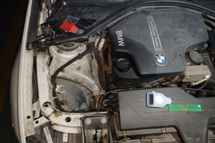 Used BMW 3 Series 2015 320Li Fashion Model Engine Bay Right