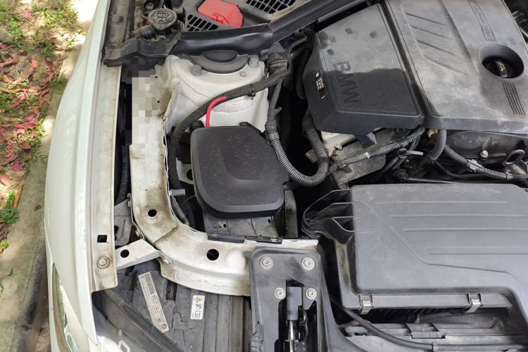 Used BMW 3 Series 2015 316Li Fashion Model Engine Bay Right
