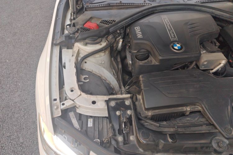 Used BMW 3 Series 2015 320Li Fashion Model Engine Bay Right
