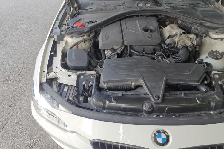 Used BMW 3 Series 2015 316Li Fashion Model Engine Bay Right