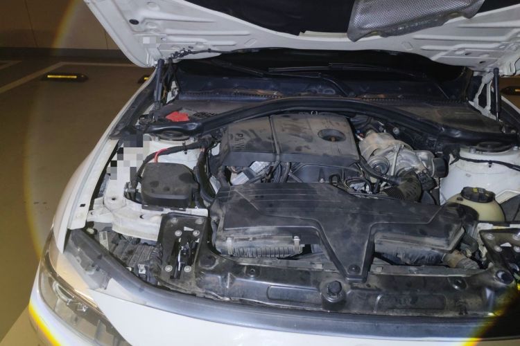 Used BMW 3 Series 2015 316Li Fashion Model Engine Bay Right