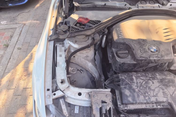 Used BMW 3 Series 2015 320Li Luxury Edition Fashion Model Engine Bay Right