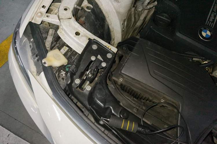 Used BMW 3 Series 2015 320Li Fashion Model Engine Bay Right