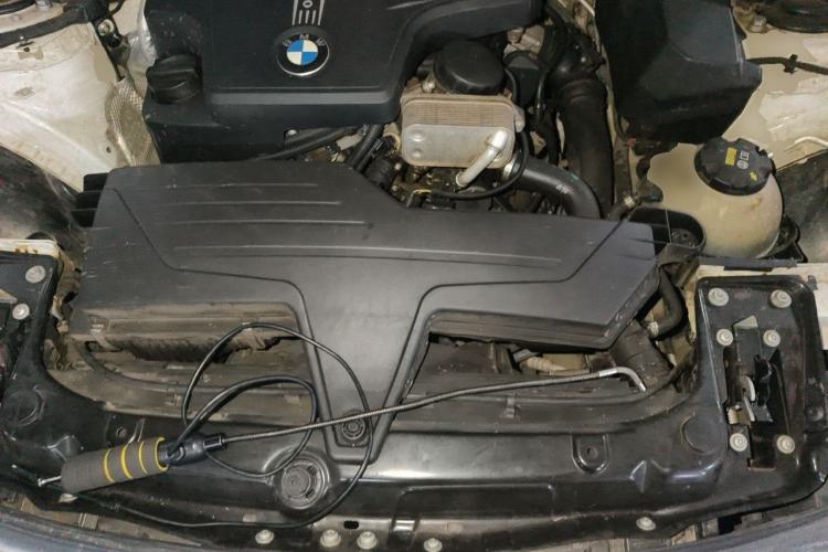 Used BMW 3 Series 2015 320Li Fashion Model Engine Bay
