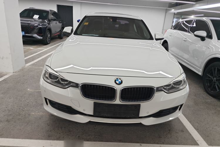 Used BMW 3 Series 2015 320i Luxury Line Stylish Edition Exterior 1