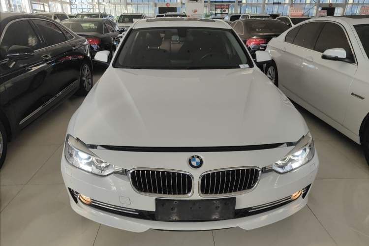 Used BMW 3 Series 2015 320Li Luxury Design Package Premium Edition Exterior 10