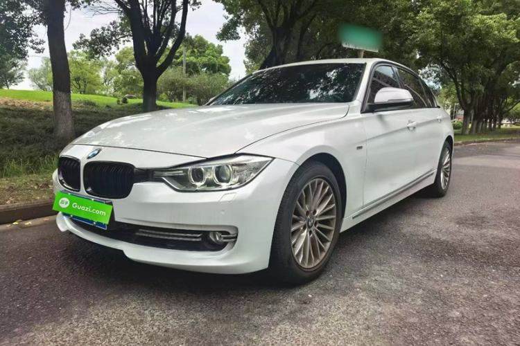 Used BMW 3 Series 2015 320Li Luxury Design Package Exterior 11