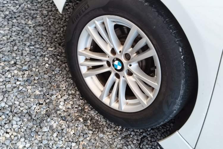 Used BMW 3 Series 2015 320Li Luxury Edition Fashion Model Exterior 2