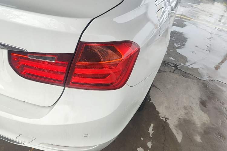 Used BMW 3 Series 2015 320Li Luxury Edition Fashion Model Exterior 3