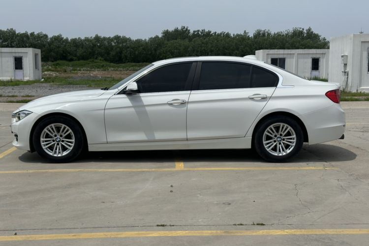 Used BMW 3 Series 2015 320Li Fashion Model Exterior 3
