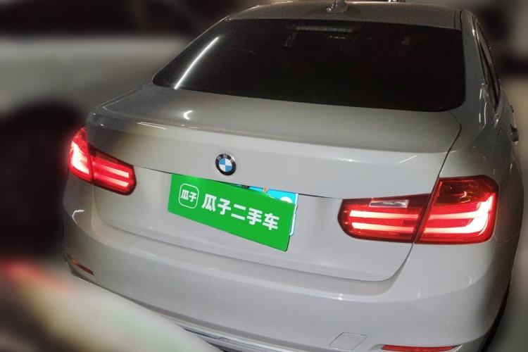 Used BMW 3 Series 2015 316Li Fashion Model Exterior 4