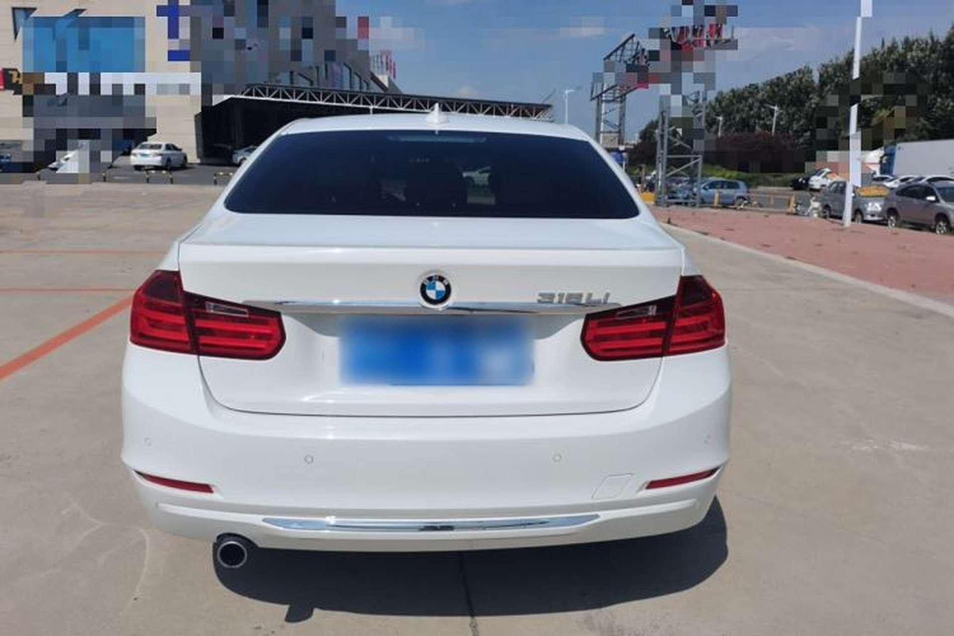 Used BMW 3 Series 2015 316Li Fashion Model Exterior 4