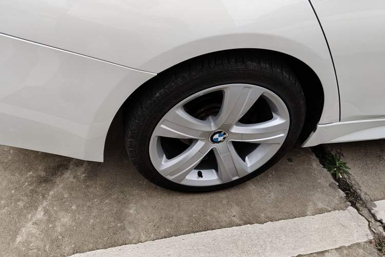 Used BMW 3 Series 2015 316Li Fashion Model Exterior 5
