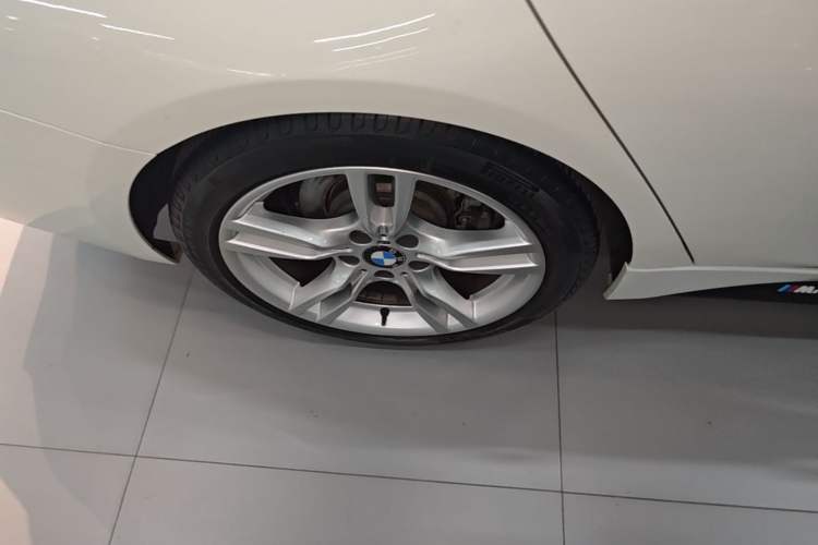 Used BMW 3 Series 2015 328i M Sport Exterior 5
