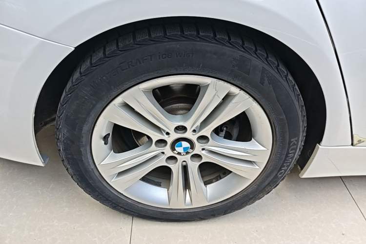 Used BMW 3 Series 2015 316i Sport Design Package Exterior 5