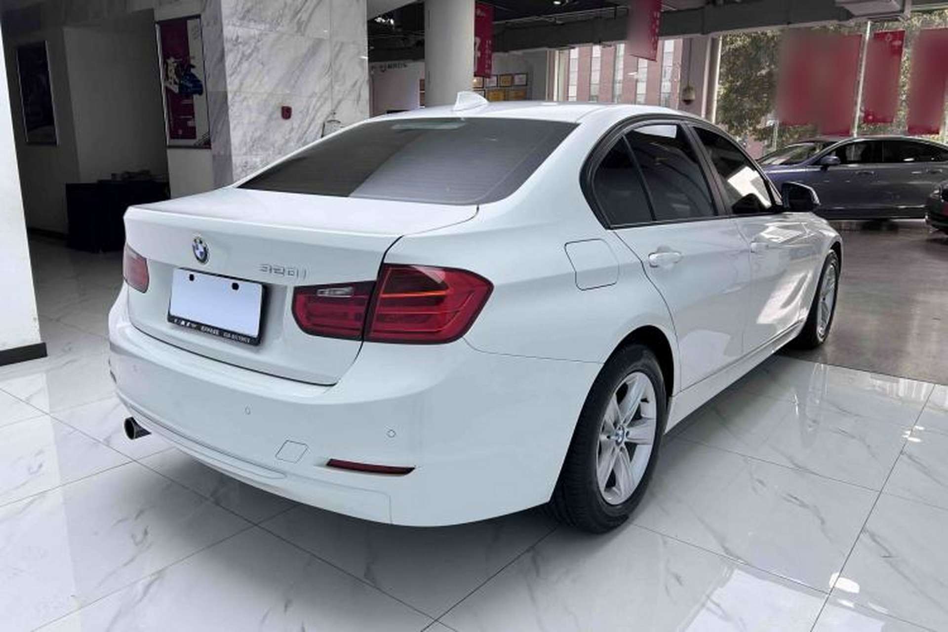Used BMW 3 Series 2015 320i Fashion Model Exterior 6