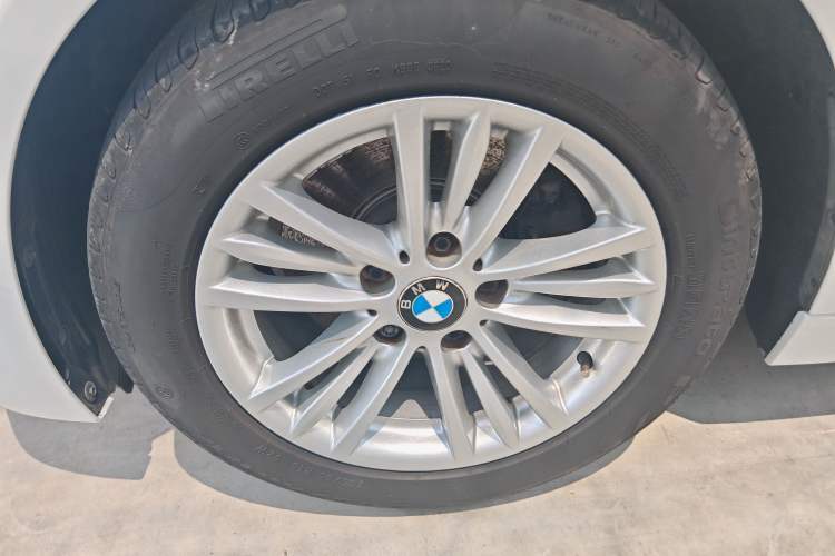 Used BMW 3 Series 2015 316Li Fashion Model Exterior 7