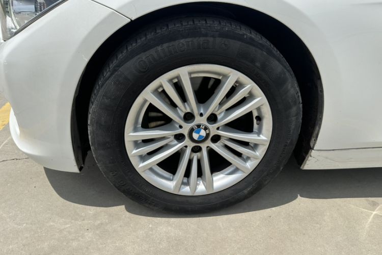 Used BMW 3 Series 2015 320Li Fashion Model Exterior 8