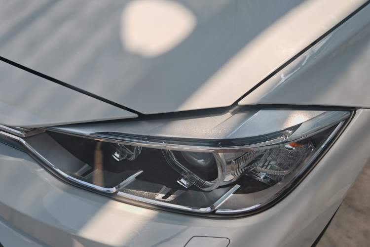 Used BMW 3 Series 2015 316Li Fashion Model Exterior 8